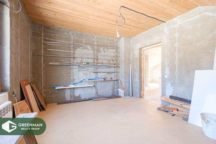 Дом в поселке рядом с лесом и рекой | Агентство недвижимости Greenman Realty Group