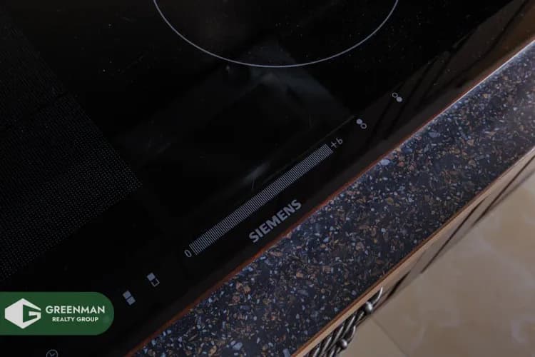 Продажа 3-комнтаной квартиры, ул. Быховская 35, ЖК «Изумрудный», премиум-класс | Агентство недвижимости Greenman Realty Group