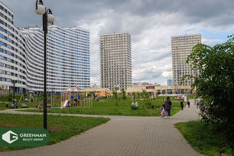 Квартира формата еврочетырешка с дизайнерским ремонтом в шаговой доступности от метро и Avia Mall | Агентство недвижимости Greenman Realty Group