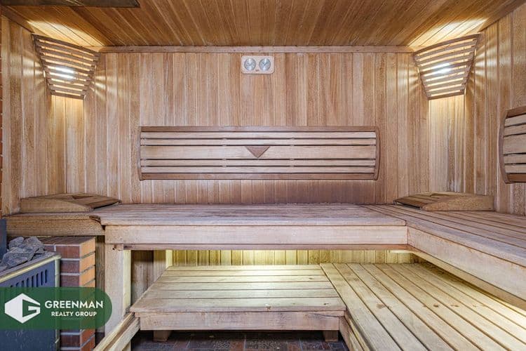 Дом рядом с лесом и озером | Агентство недвижимости Greenman Realty Group
