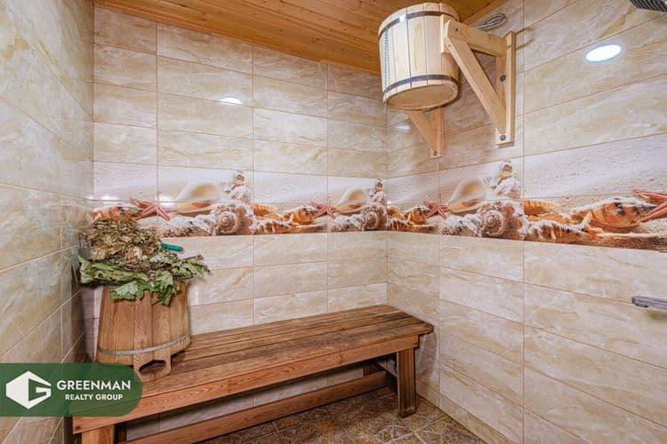 Дом рядом с лесом и озером | Агентство недвижимости Greenman Realty Group