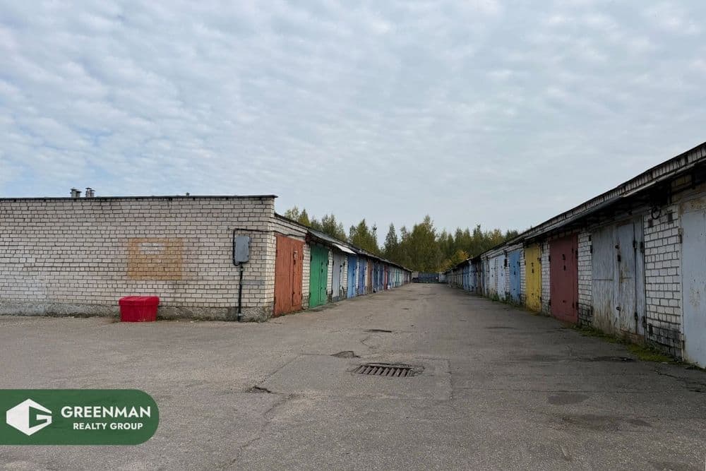 Продается очень ухоженный гараж с полноценным цокольным помещением, Есенина 134 | Агентство недвижимости Greenman Realty Group