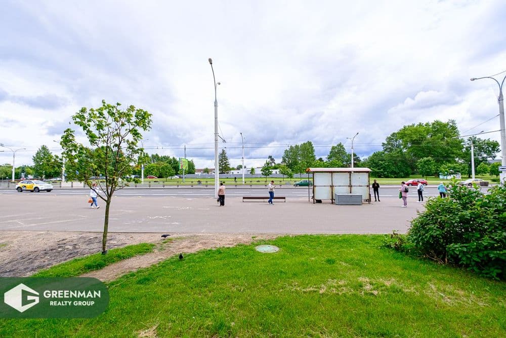 1/2 в 2-комнатной квартире в кирпичном доме 1993 г.п. рядом ст.м. Автозаводская | Агентство недвижимости Greenman Realty Group