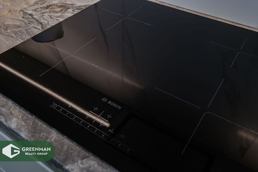 Светлая квартира студия с хорошим ремонтом! | Агентство недвижимости Greenman Realty Group