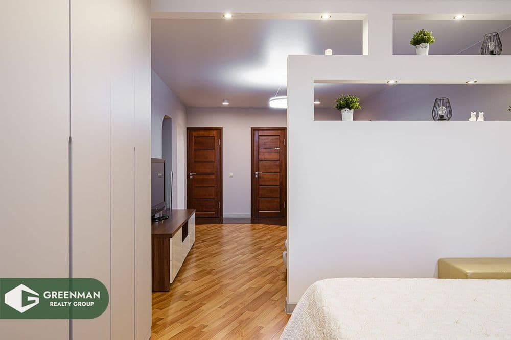 Просторная 2-комнатная квартира с ремонтом и шикарным видом из окна! | Агентство недвижимости Greenman Realty Group