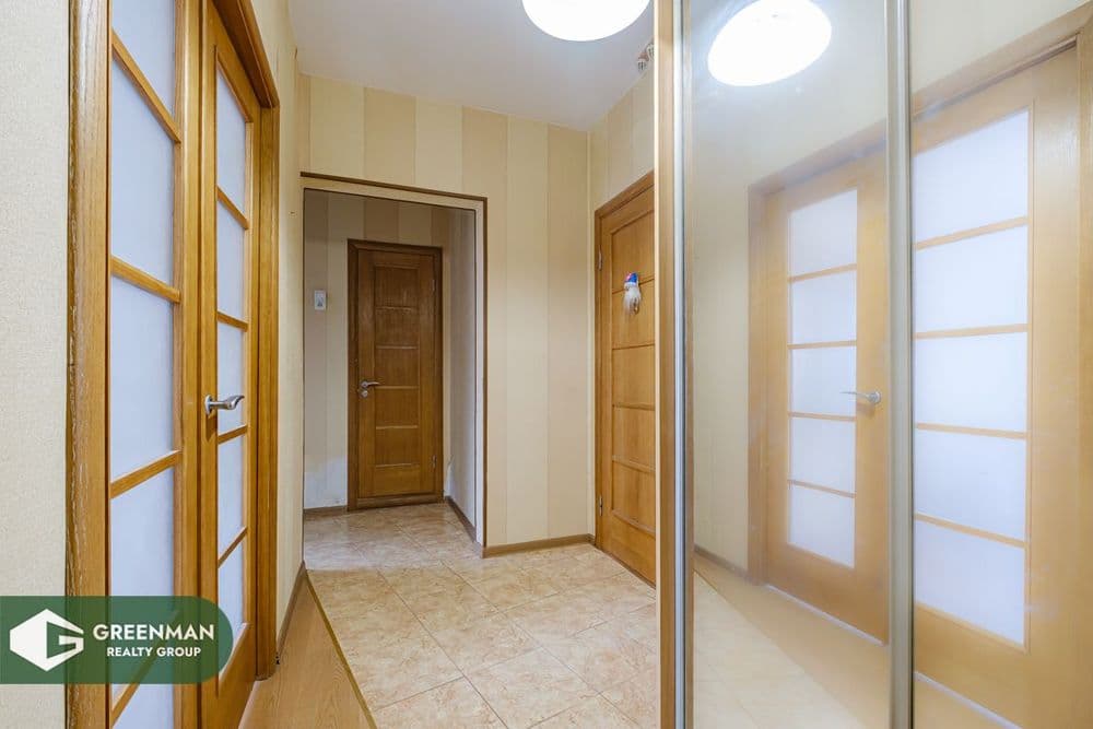 Продается просторная, светлая двухкомнатная квартира в хорошем состоянии, Шаранговича 76 | Агентство недвижимости Greenman Realty Group