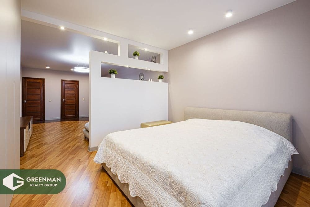 Просторная 2-комнатная квартира с ремонтом и шикарным видом из окна! | Агентство недвижимости Greenman Realty Group