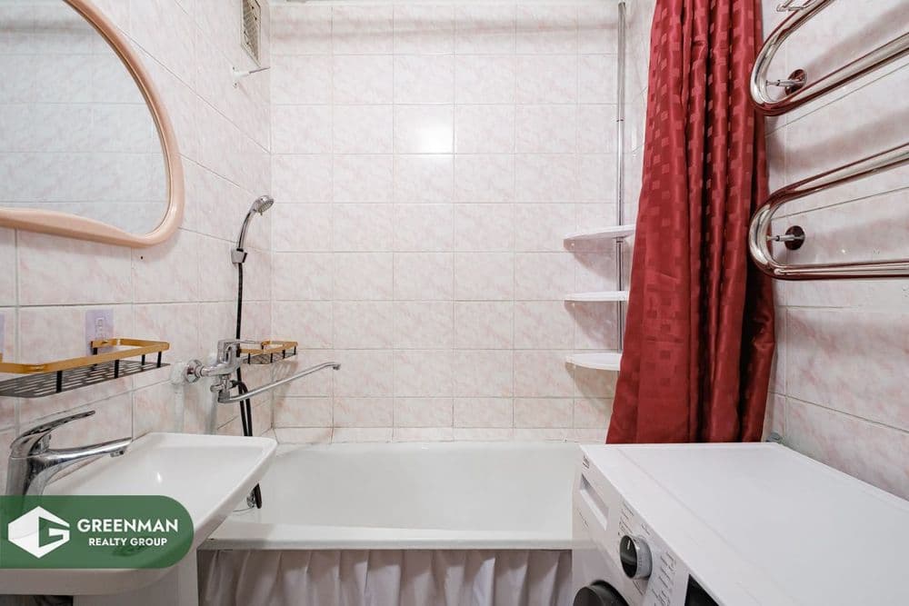 Большая трехкомнатная квартира в микрорайоне «Юго-Запад» | Агентство недвижимости Greenman Realty Group