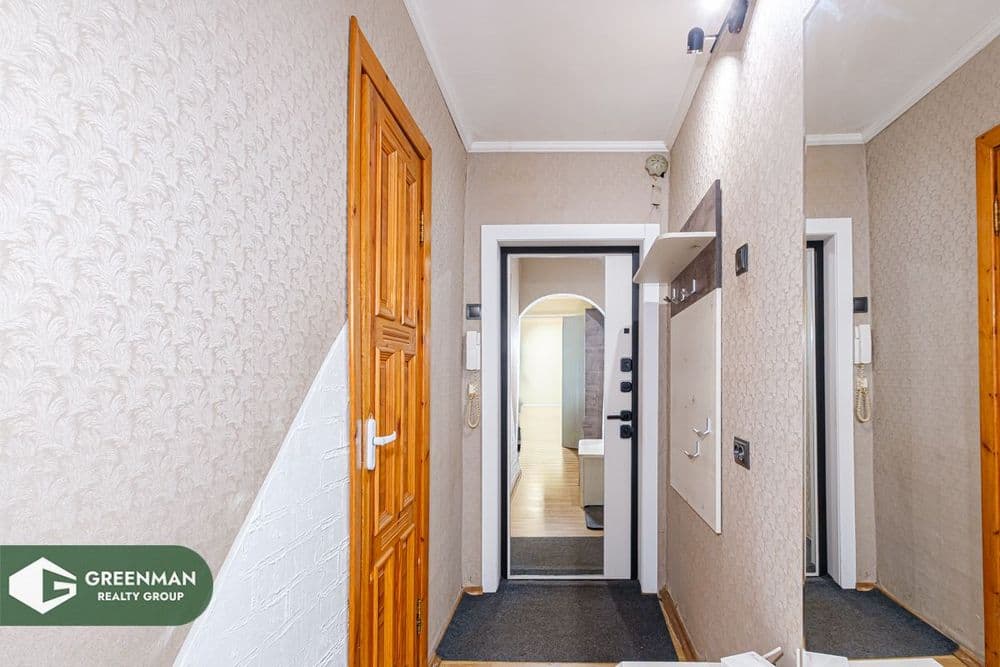 Двухкомнатная, просторная и светлая квартира рядом с метро. | Агентство недвижимости Greenman Realty Group