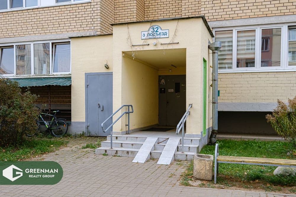 Просторная четырехкомнатная квартира в аг. Лесной | Агентство недвижимости Greenman Realty Group