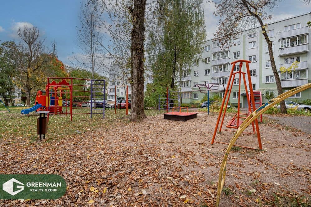 Светлая двухкомнатная квартира в экологически чистом районе «Зеленый Луг». Ул. Седых 32 | Агентство недвижимости Greenman Realty Group