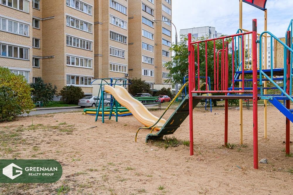 Просторная четырехкомнатная квартира в аг. Лесной | Агентство недвижимости Greenman Realty Group