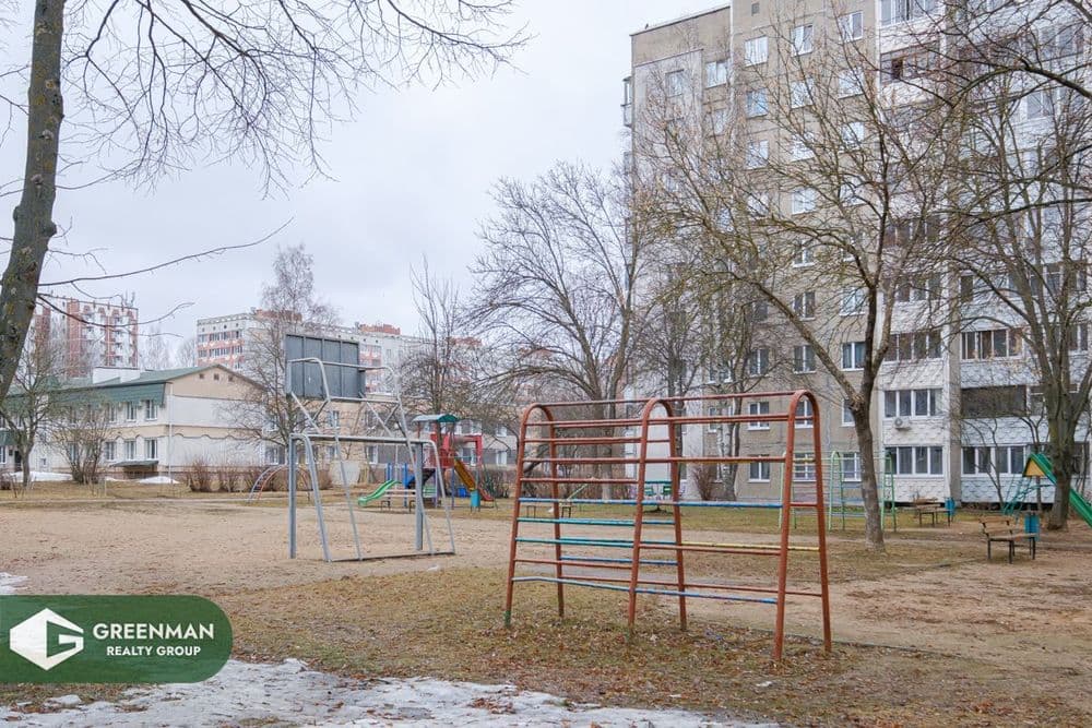 Большая трехкомнатная квартира в микрорайоне «Юго-Запад» | Агентство недвижимости Greenman Realty Group