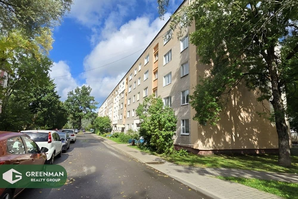 Дом находится в самом центре Боровлян, аг. Лесной Ул. Мирная 6 | Агентство недвижимости Greenman Realty Group