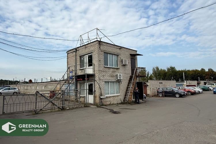 Продается очень ухоженный гараж с полноценным цокольным помещением, Есенина 134 | Агентство недвижимости Greenman Realty Group