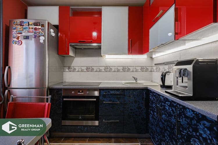 Продаётся 1-ая квартира в пешей доступность от метро. Кирпичный дом! | Агентство недвижимости Greenman Realty Group