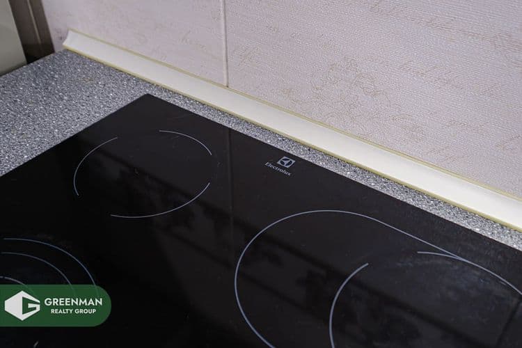 Продаётся 1-ая квартира в пешей доступность от метро. Кирпичный дом! | Агентство недвижимости Greenman Realty Group