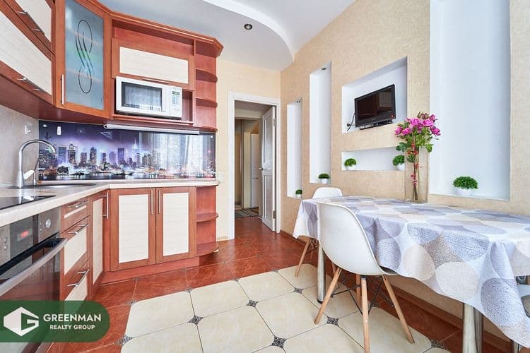 4-х комнатная квартира, ул. Притыцкого, 152, рядом ст.м. Каменная горка. | Агентство недвижимости Greenman Realty Group