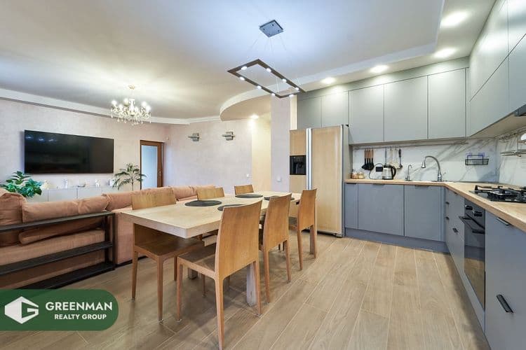 Уникальная пятикомнатная квартира, в стиле таунхаус, ул. Можайского, д. 49 | Агентство недвижимости Greenman Realty Group