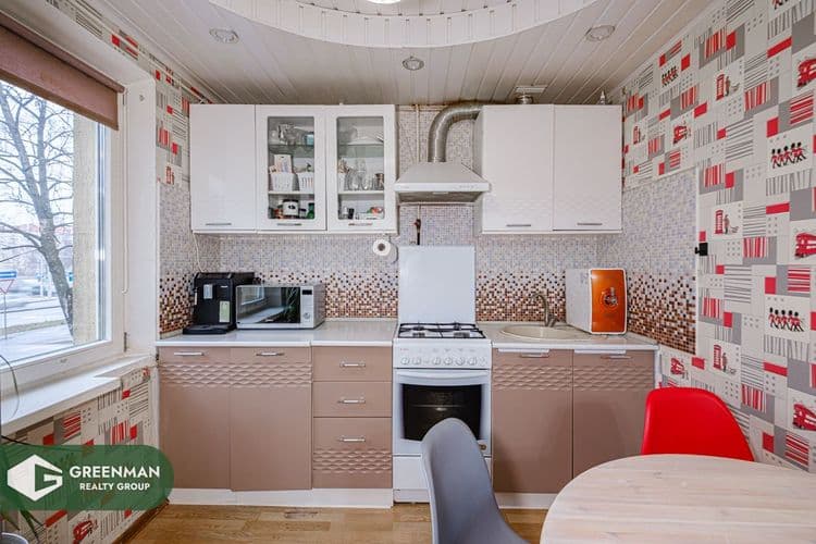 Двухкомнатная, просторная и светлая квартира рядом с метро. | Агентство недвижимости Greenman Realty Group