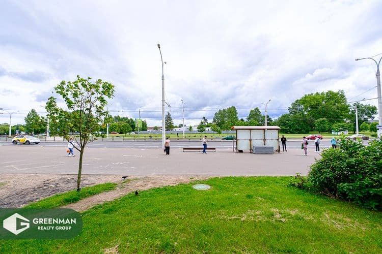 1/2 в 2-комнатной квартире в кирпичном доме 1993 г.п. рядом ст.м. Автозаводская | Агентство недвижимости Greenman Realty Group