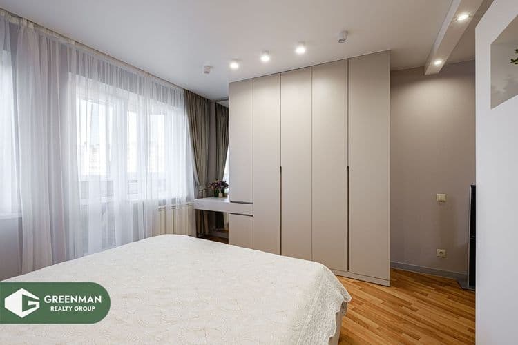 Просторная 2-комнатная квартира с ремонтом и шикарным видом из окна! | Агентство недвижимости Greenman Realty Group