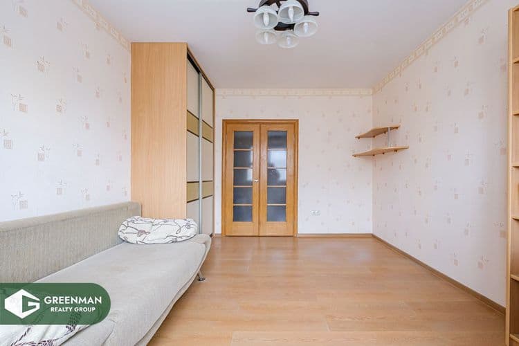 Продается просторная, светлая двухкомнатная квартира в хорошем состоянии, Шаранговича 76 | Агентство недвижимости Greenman Realty Group