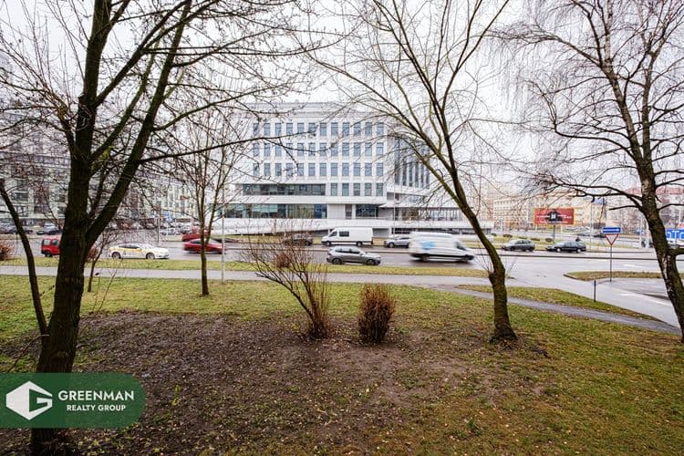 Двухкомнатная, просторная и светлая квартира рядом с метро. | Агентство недвижимости Greenman Realty Group