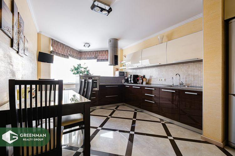 Просторная квартира в зеленом районе столицы. | Агентство недвижимости Greenman Realty Group