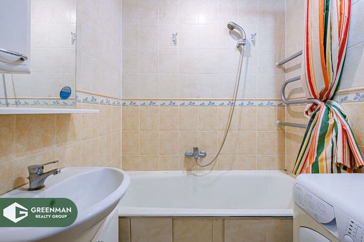 Продается просторная, светлая двухкомнатная квартира в хорошем состоянии, Шаранговича 76 | Агентство недвижимости Greenman Realty Group