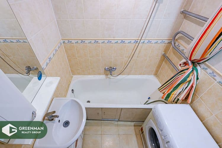 Продается просторная, светлая двухкомнатная квартира в хорошем состоянии, Шаранговича 76 | Агентство недвижимости Greenman Realty Group