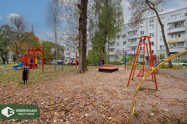 Светлая двухкомнатная квартира в экологически чистом районе «Зеленый Луг». Ул. Седых 32 | Агентство недвижимости Greenman Realty Group