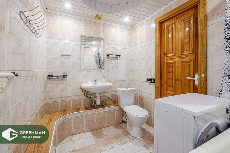 Двухкомнатная, просторная и светлая квартира рядом с метро. | Агентство недвижимости Greenman Realty Group