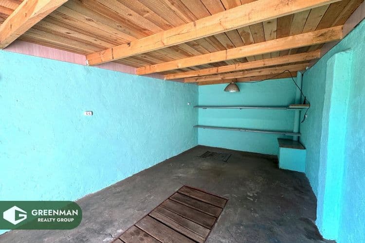 Чистый аккуратный гараж | Агентство недвижимости Greenman Realty Group