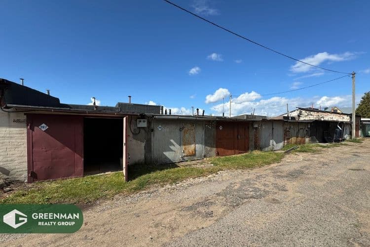 Чистый аккуратный гараж | Агентство недвижимости Greenman Realty Group